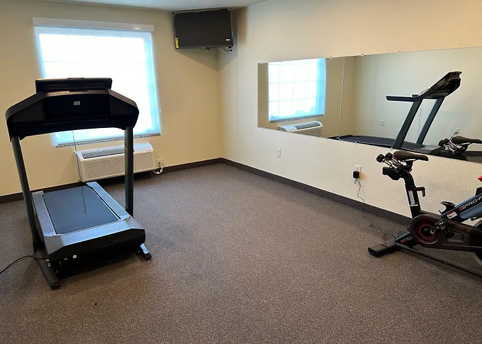 Hotel Iron Creek Inn&suites 4*