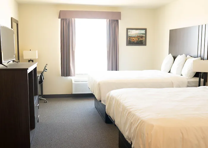 Hotel Iron Creek Inn&suites 4*
